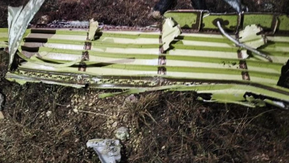 Düşen uçağın enkazına ulaşıldı