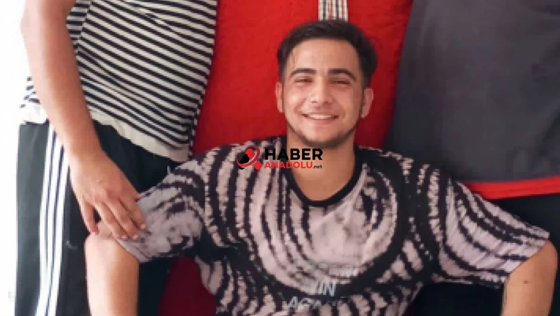 Kocaeli’de tribünden düşen genç taraftar hayatını kaybetti