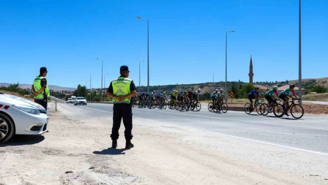 'Grand Prix Kültepe Bisiklet Yol Yarışları' Yapıldı