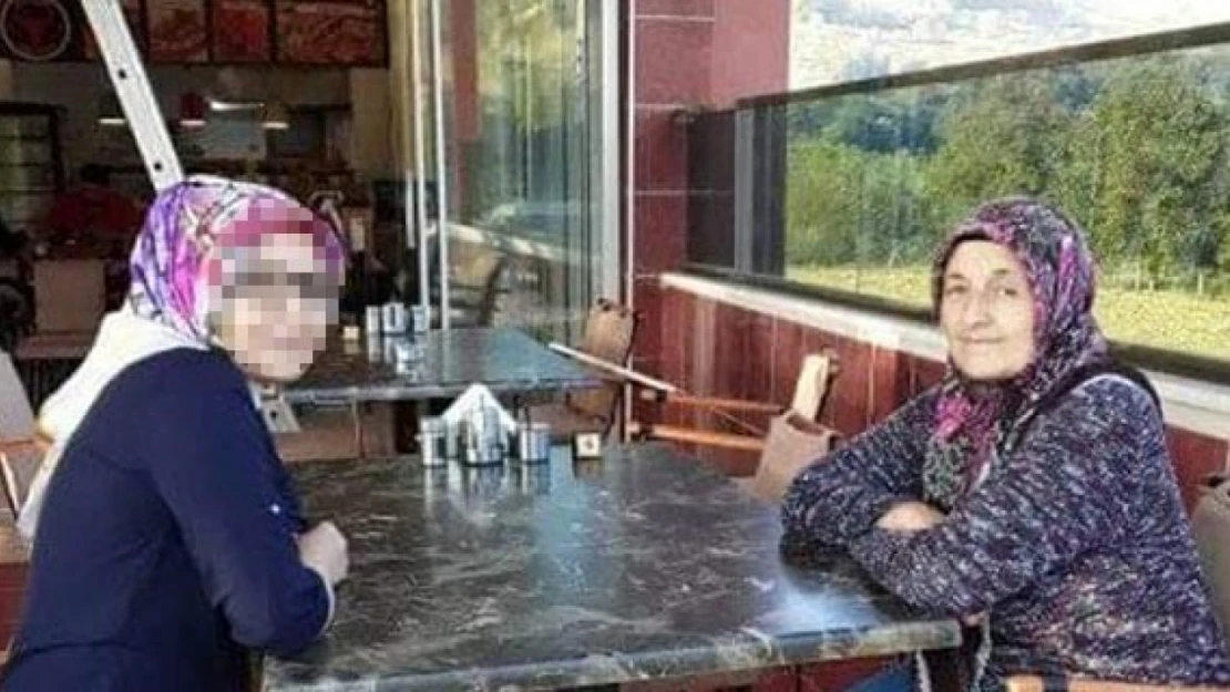 31 yaşındaki kadın cinnet geçirip anne ve anneannesini baltayla parçaladı