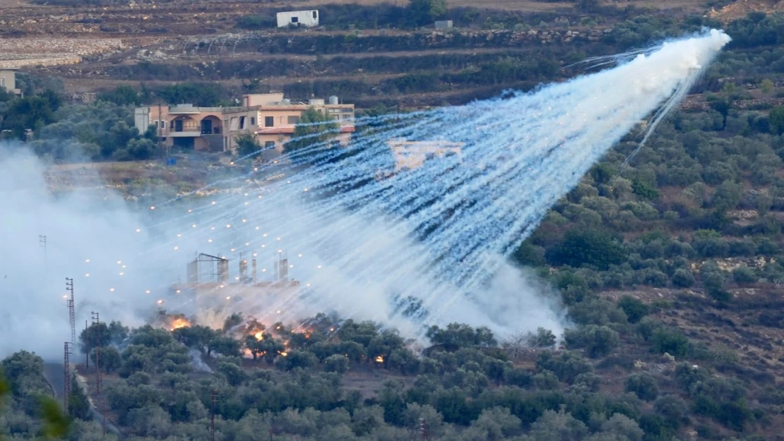 ABD basını: İsrail Lübnan'da beyaz fosfor bombası kullandı