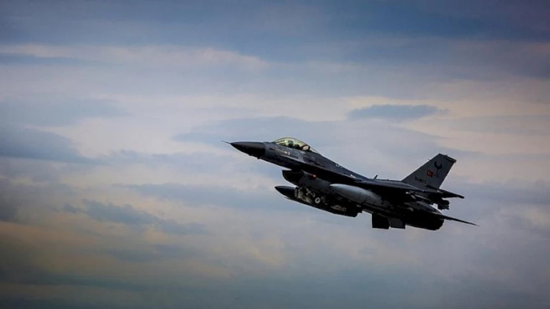 ABD'ye ait F-16 savaş uçağı Güney Kore'de düştü