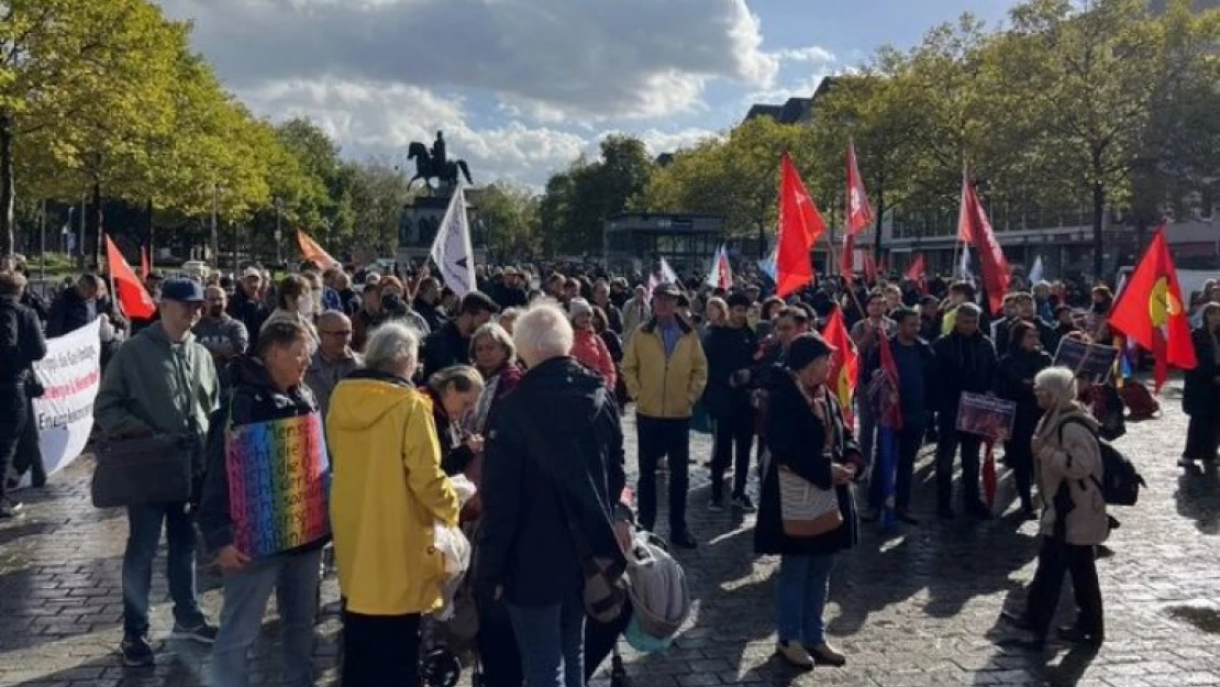 Almanya'da hayat pahalılığı protestosu