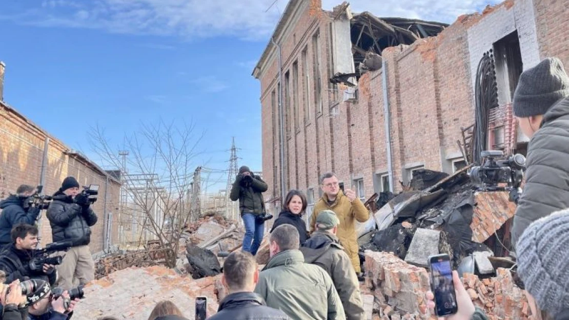 Almanya Dışişleri Bakanı Baerbock'tan Ukrayna'ya sürpriz ziyaret