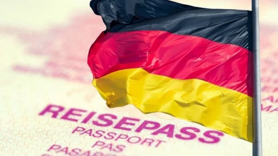Almanya, rekor sayıda vatandaşlık verdi