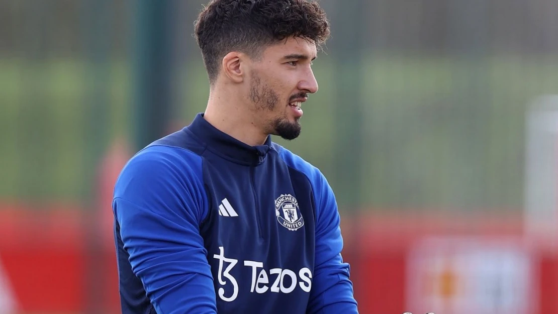 Altay Bayındır, Manchester United'ın Şampiyonlar Ligi kadrosunda yer aldı