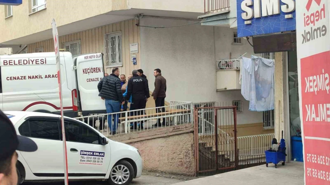 Ankara'da cinnet geçiren anne 2 çocuğunu öldürdü, 1'ini ağır yaraladı