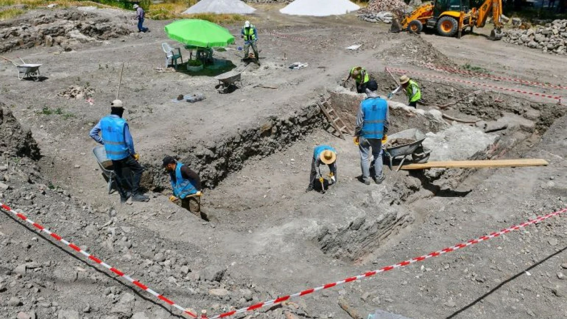 Arkeopark kazılarında Roma Dönemi'ne ait eserler bulundu