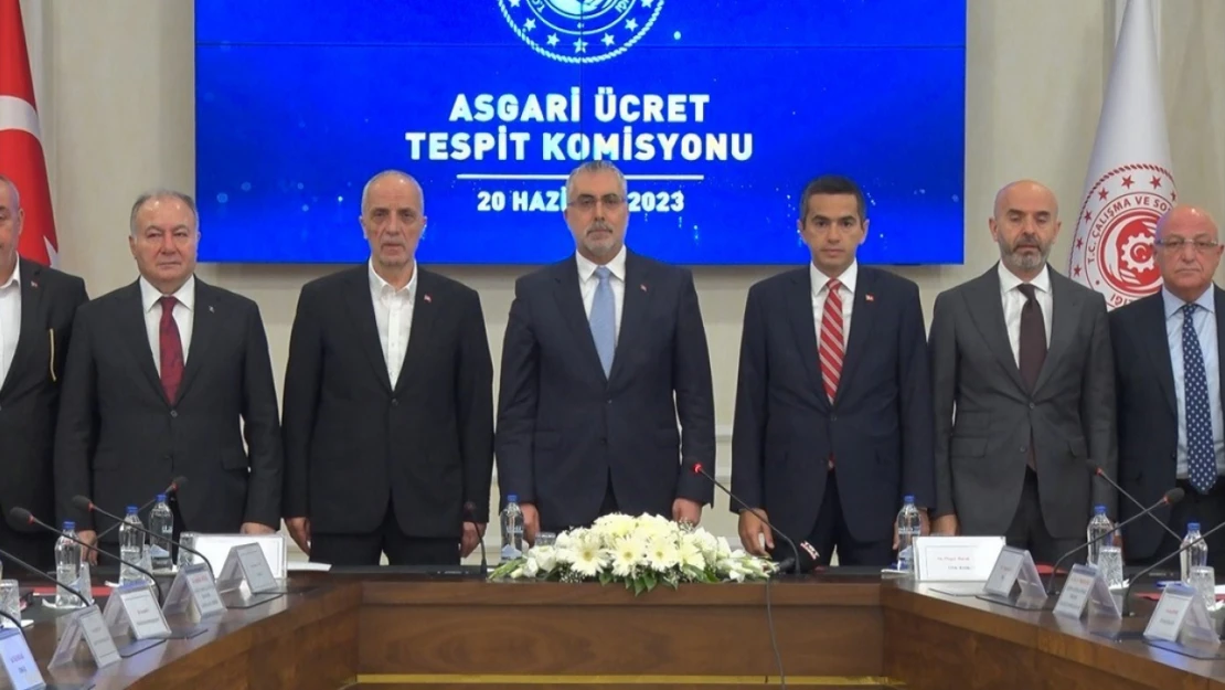 Asgari ücret 2023 ara zam oranı belli oldu