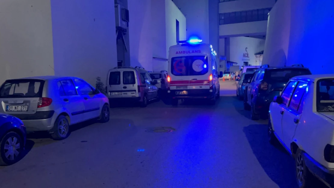 Ateş şüphesiyle hastaneye kaldırılan 2 asker hayatını kaybetti