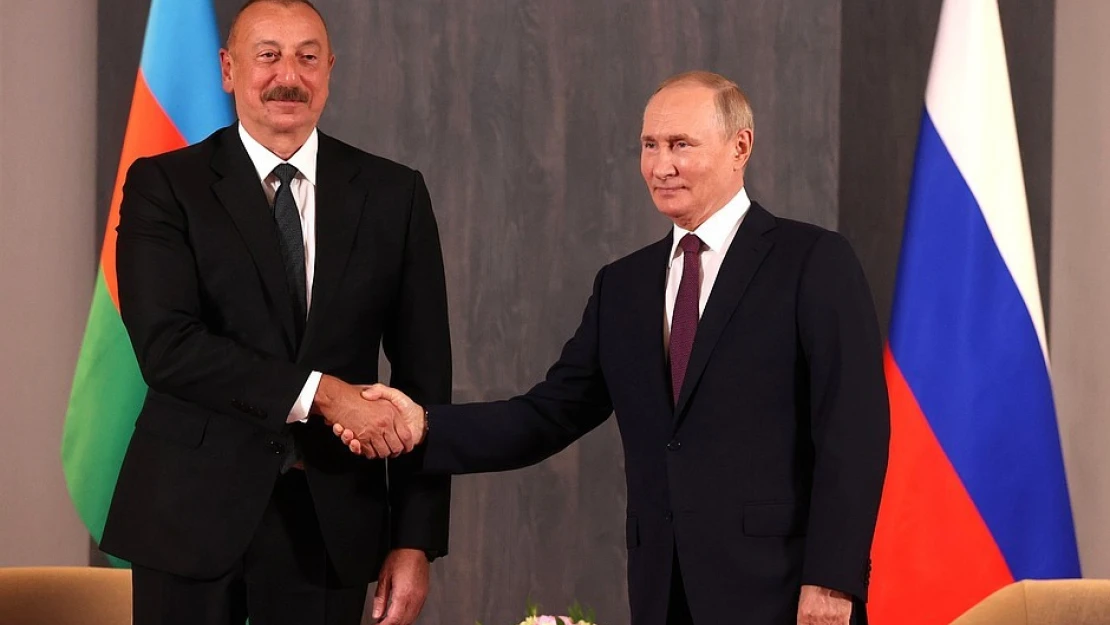 Azerbaycan Cumhurbaşkanı Aliyev ile Rusya Devlet Başkanı Putin bir araya geldi