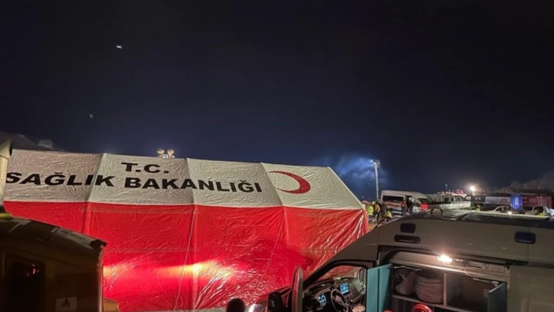 Bakan Koca: Olay yerine görevlendirilen ambulans sayısı 10'a, UMKE ekibi sayısı 3'e çıkarıldı