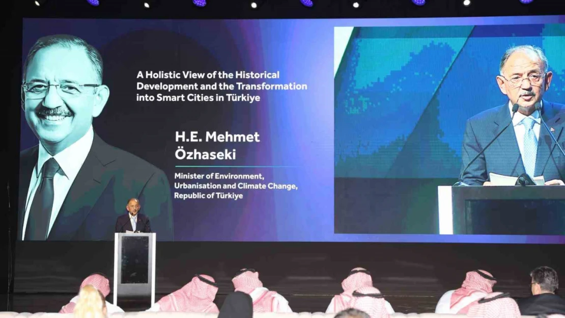 Bakan Özhaseki: '2-3 ay sonra afet bölgesinde konutları teslim etmeye başlayacağız'