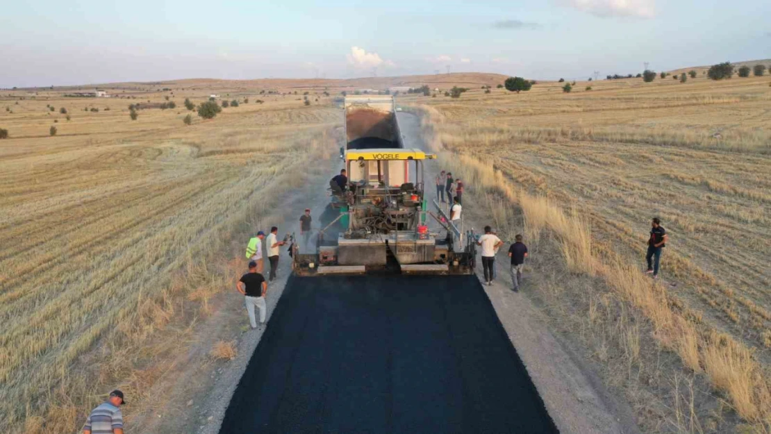 Çevril - Taşhan arasındaki yolda 5 milyon 350 bin TL'lık çalışma yaptık