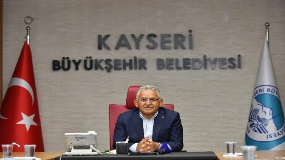 Başkan Büyükkılıç'a öğrencilerden ve ailelerden 'ulaşım' teşekkürü