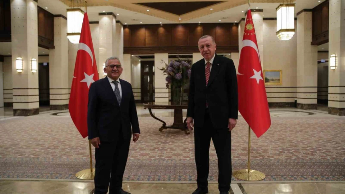 Başkan Büyükkılıç, Cumhurbaşkanı Erdoğan'ın toplantısı için Ankara'da