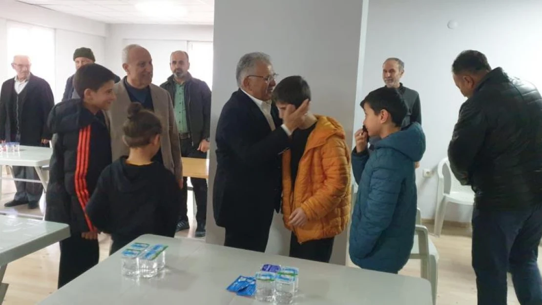 Başkan Büyükkılıç, depremzedelerin her zaman yanında
