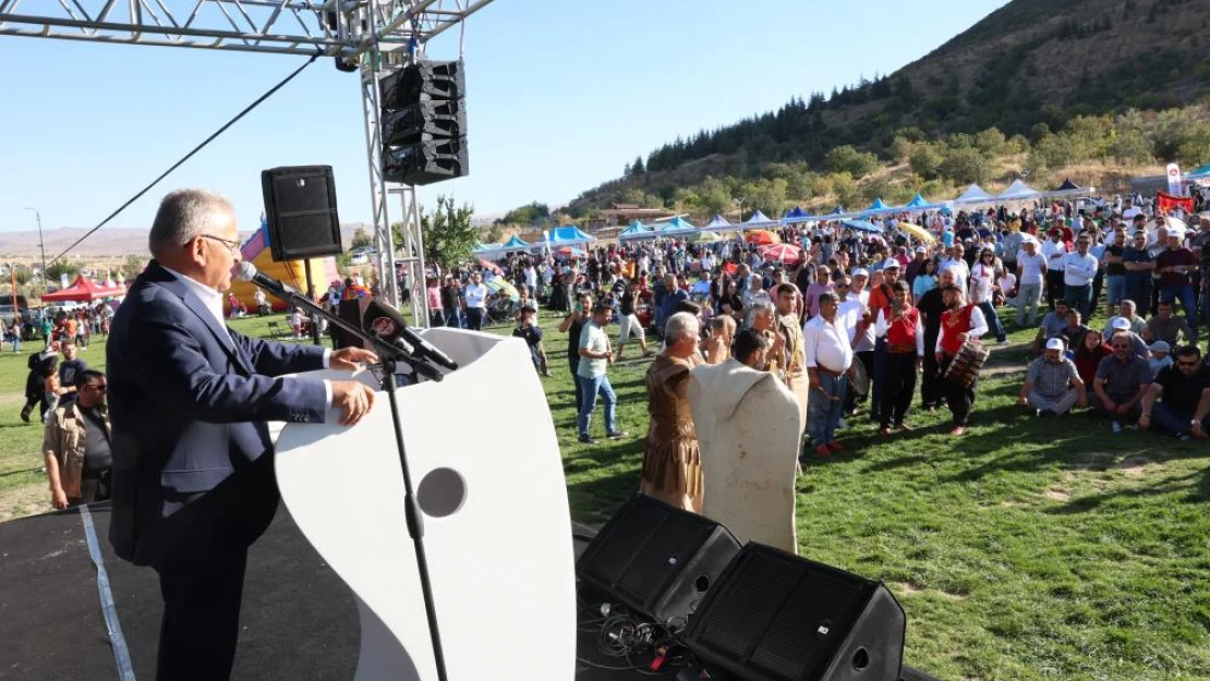 Başkan Büyükkılıç, festivalde vatandaşlarla buluştu