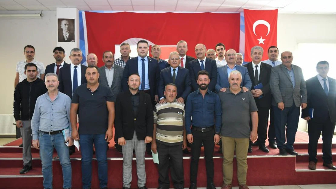 Başkan Büyükkılıç: &quotBiz muhtarlarımızı uç beyi olarak görüyoruz"