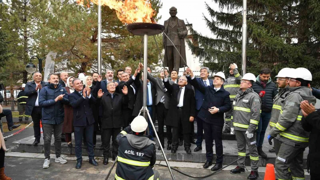 Başkan Büyükkılıç'tan çığır açan yatırım: 16 ilçe doğal gazla buluştu