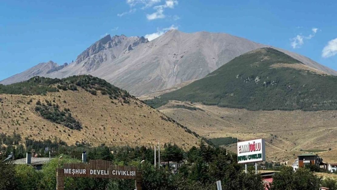 Borçluları üzen haber: Erciyes'in karı eridi