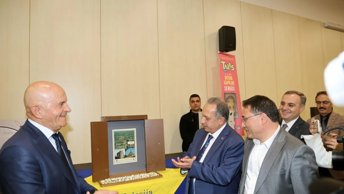 Bosna Kapılarını Açın Sergisi açıldı