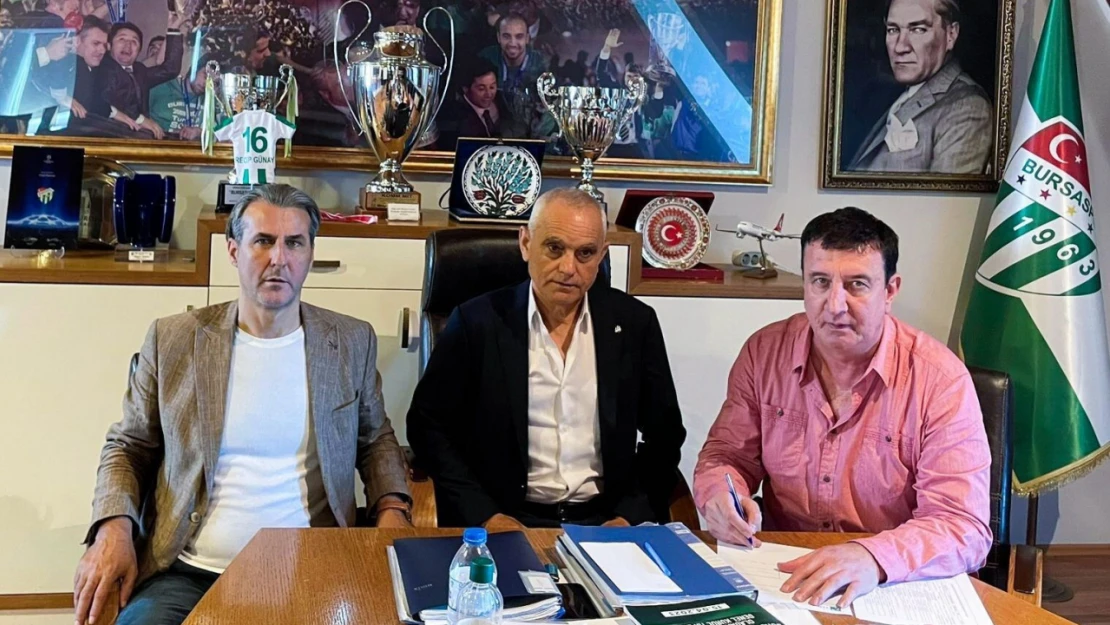 Bursaspor'un yeni teknik direktörü Yalçın Gündüz oldu