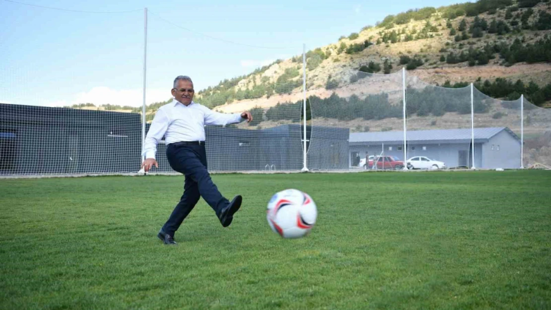 Büyükkılıç: 'Yüksek İrtifa Kamp Merkezi'nde 4 sahayı daha hizmete açıyoruz'