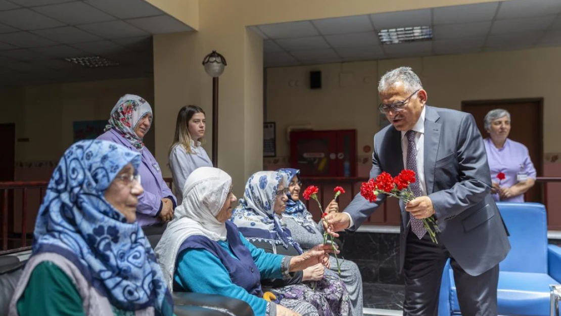 Büyükkılıç: &quotDua kaynağı yaşlı çınarlarımızın Yaşlılara Saygı Haftasını kutluyorum