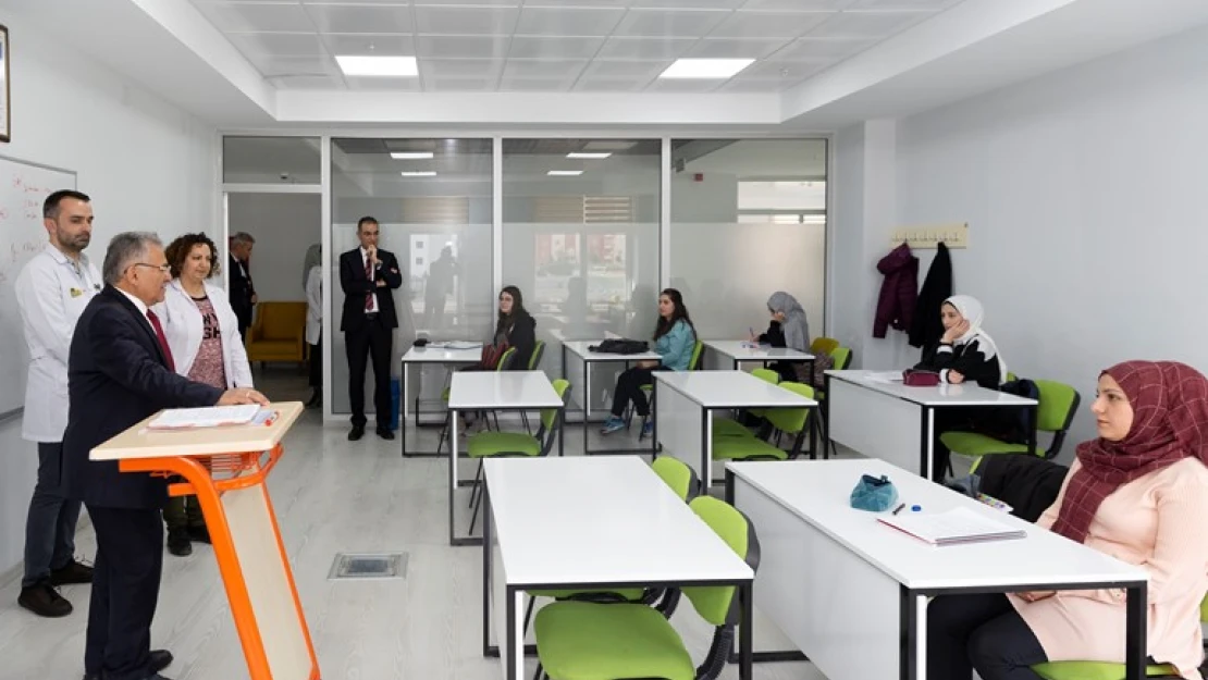 Büyükşehir KAYMEK'in yaz okulu kayıtları başladı