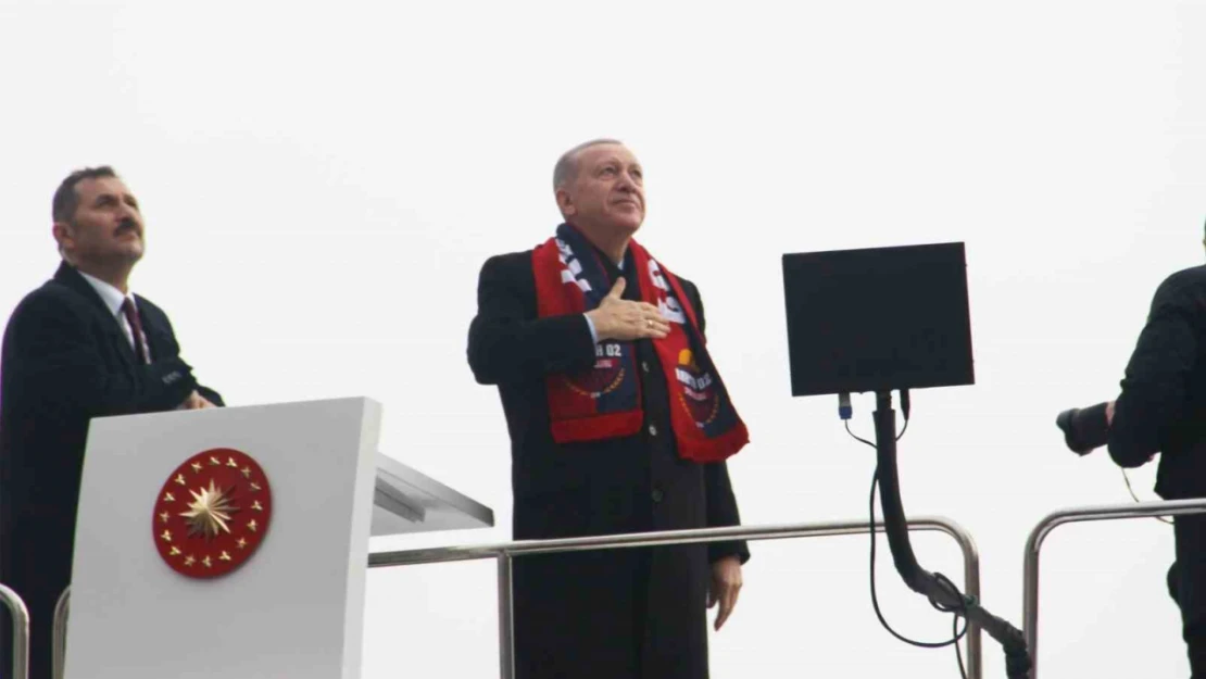 Cumhurbaşkanı Erdoğan: 31 Mart seçimini de başarıyla tamamladıktan sonra 4 sene icraat dönemi olacak