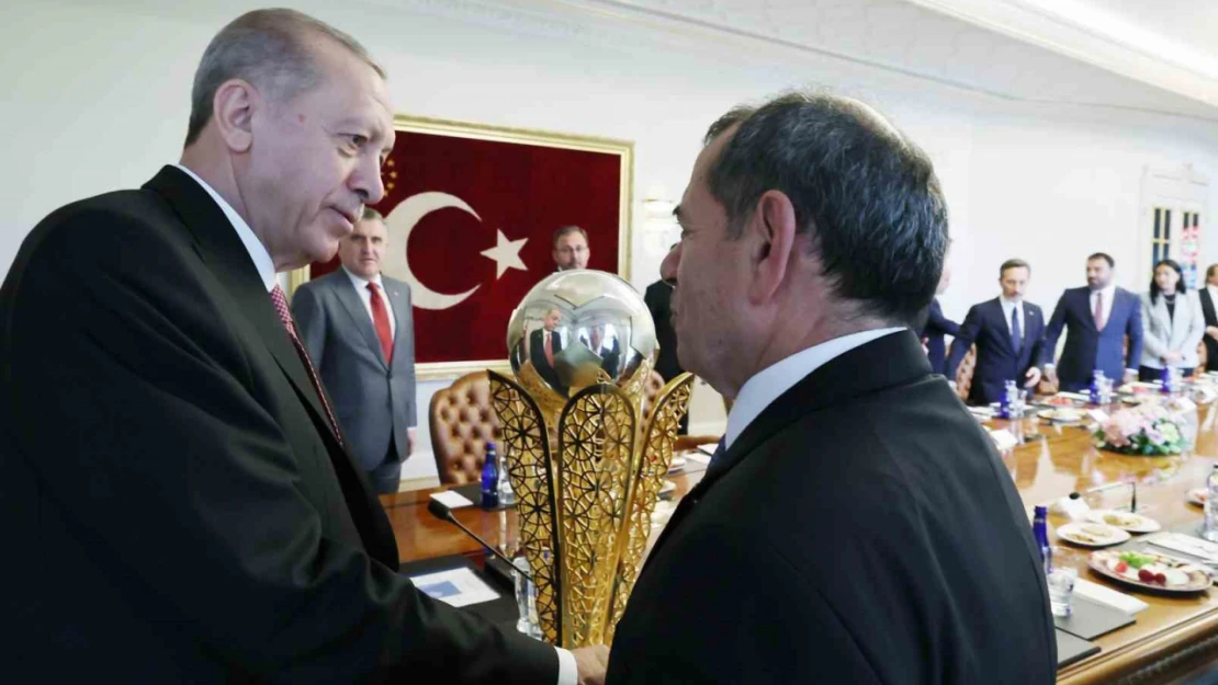 Cumhurbaşkanı Erdoğan, Galatasaray heyetini kabul etti