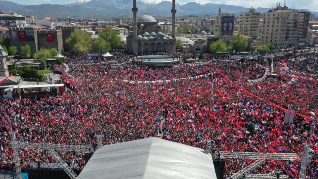 Rekor kırdı