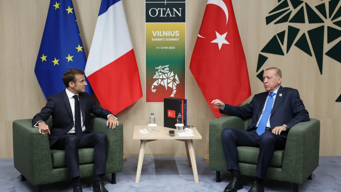 Cumhurbaşkanı Erdoğan, Macron ile görüştü