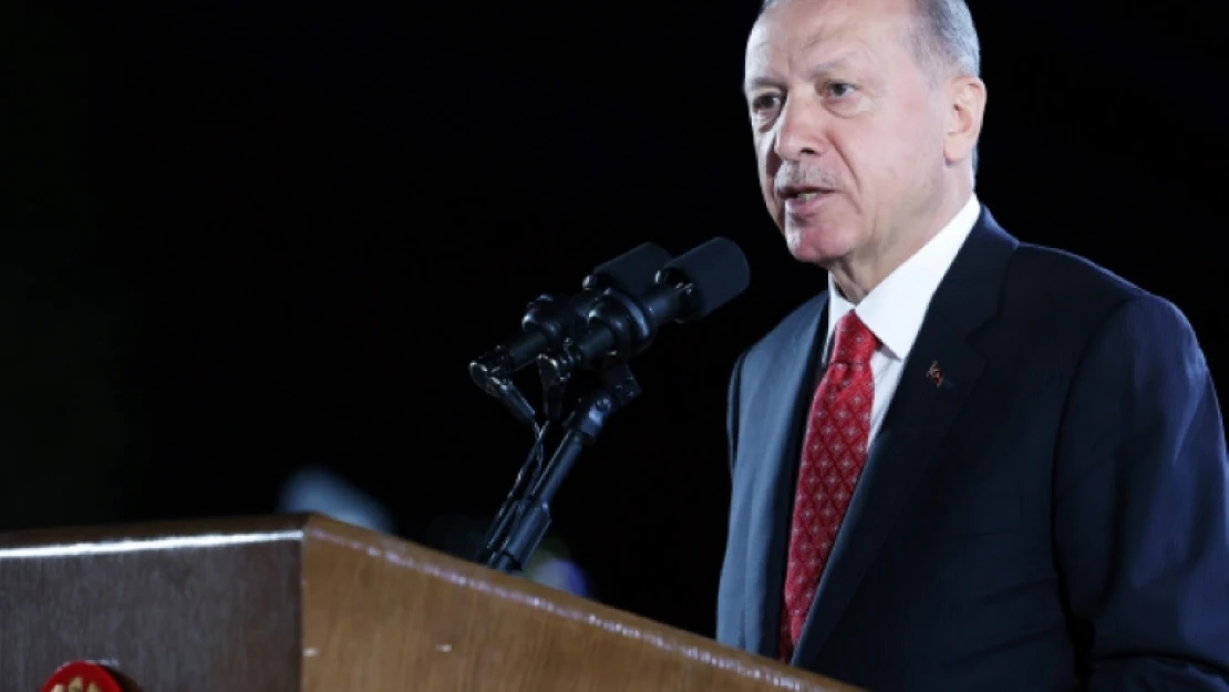 Cumhurbaşkanı Recep Tayyip Erdoğan: İzmir'i unutma, bir gece ansızın gelebiliriz