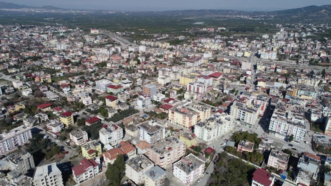 Depremin ortasındaki bu ilçedeki tek bina bile yıkılmadı