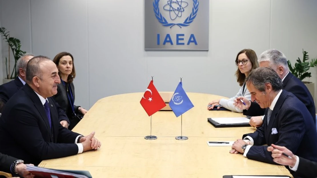 Dışişleri Bakanı Çavuşoğlu, UAEA Başkanı Grossi ile görüştü