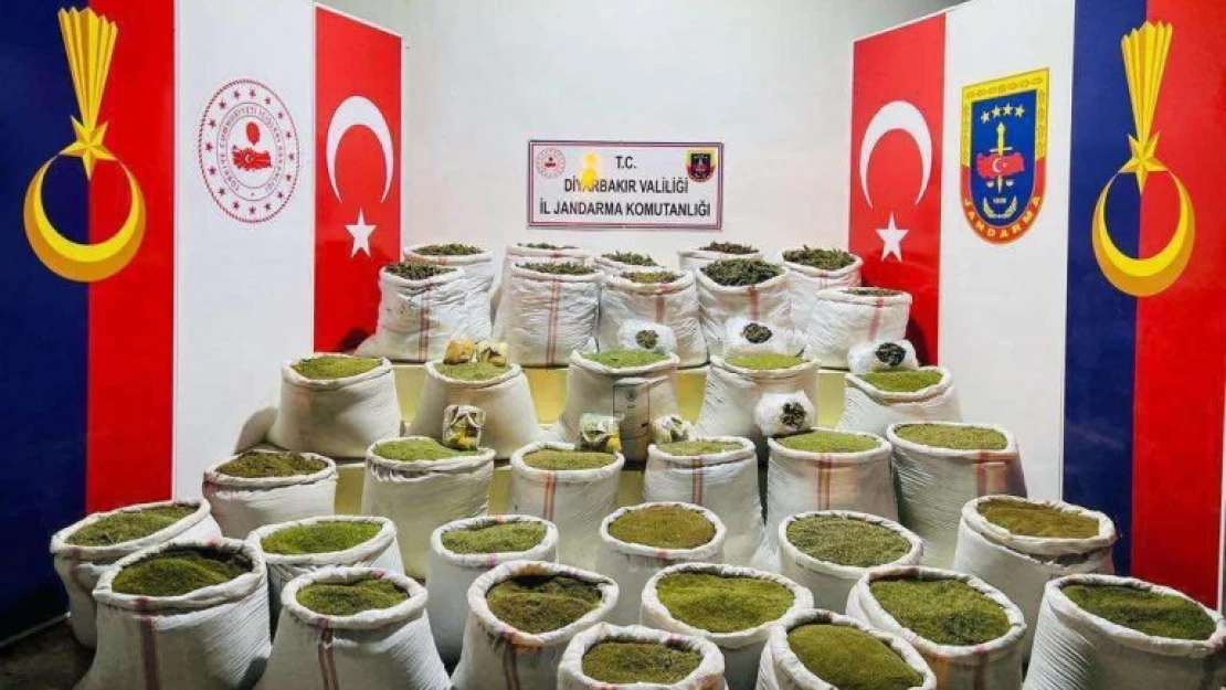 Diyarbakır'da yüklü miktarda uyuşturucu ele geçirildi