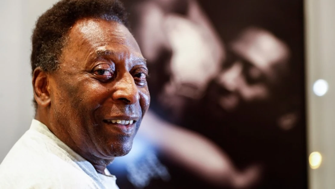 Dünya futbolunun acı günü: Pele hayatını kaybetti