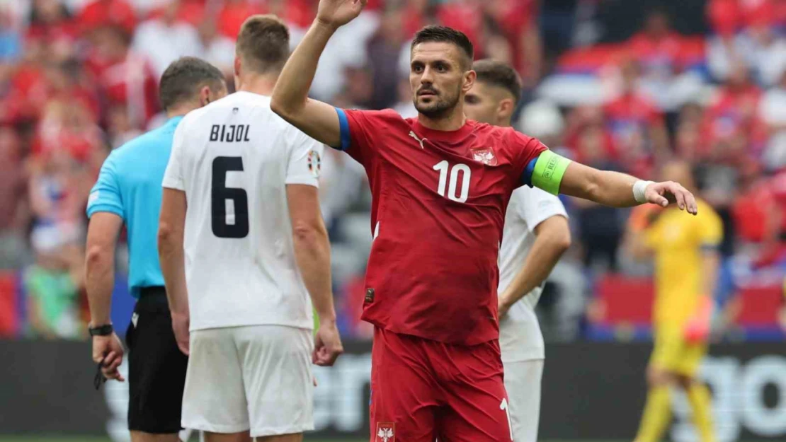 Dusan Tadic, milli takım kariyerini noktaladı