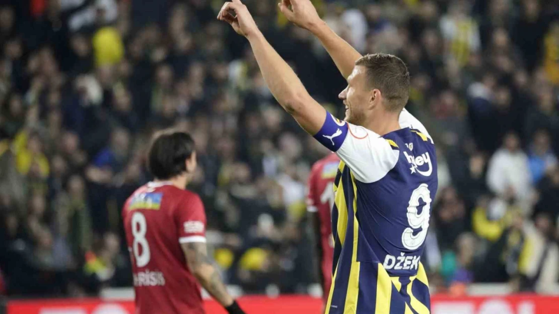 Edin Dzeko, 14. golüne ulaştı