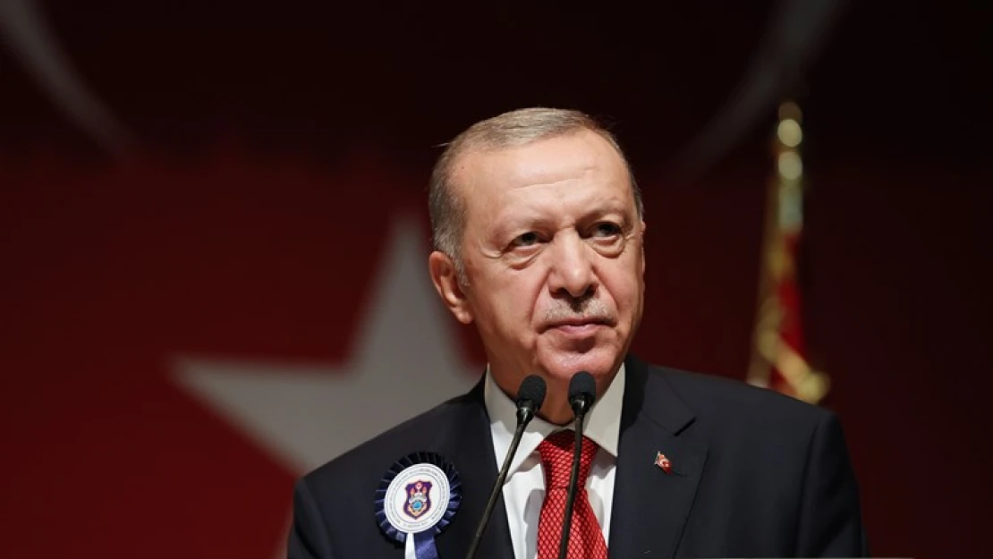 Ege'de her fırsatta tacizleri ve terbiyesizlikleriyle huzursuzluk çıkartanların sadece maşa olduğunu biliyoruz