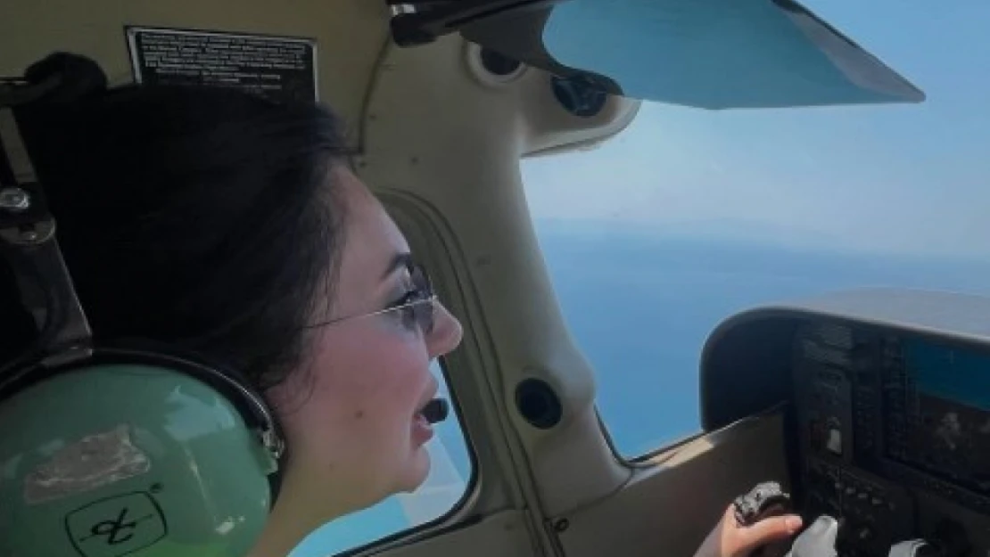 Eğitim Uçağı Düştü: 1 Pilot Hayatını Kaybetti