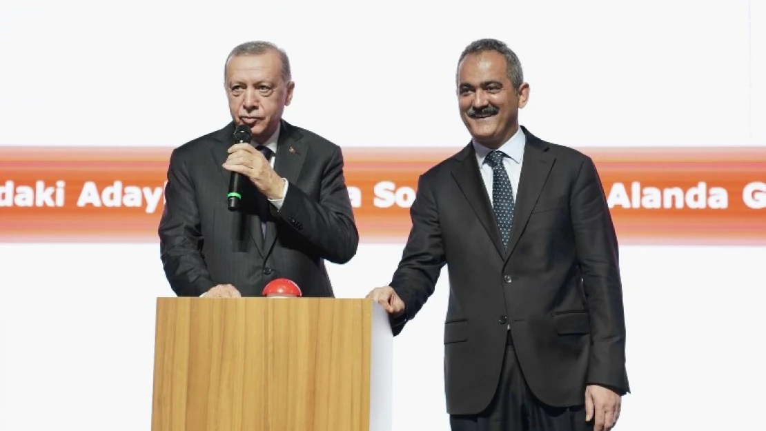 'Eğitimi siyasete meze yapmak doğru değildir'