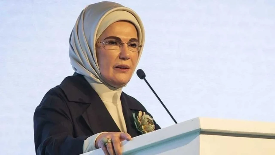 Emine Erdoğan, İstanbul'da lider eşleriyle