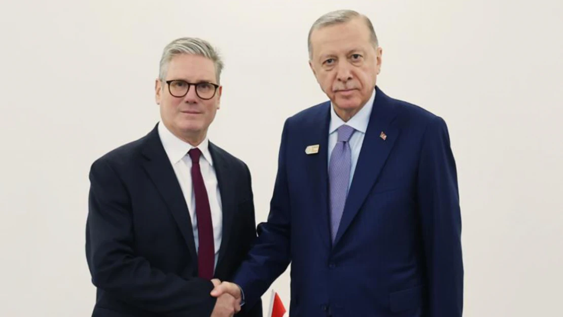 Erdoğan, İngiltere Başbakanı Starmer ile görüştü