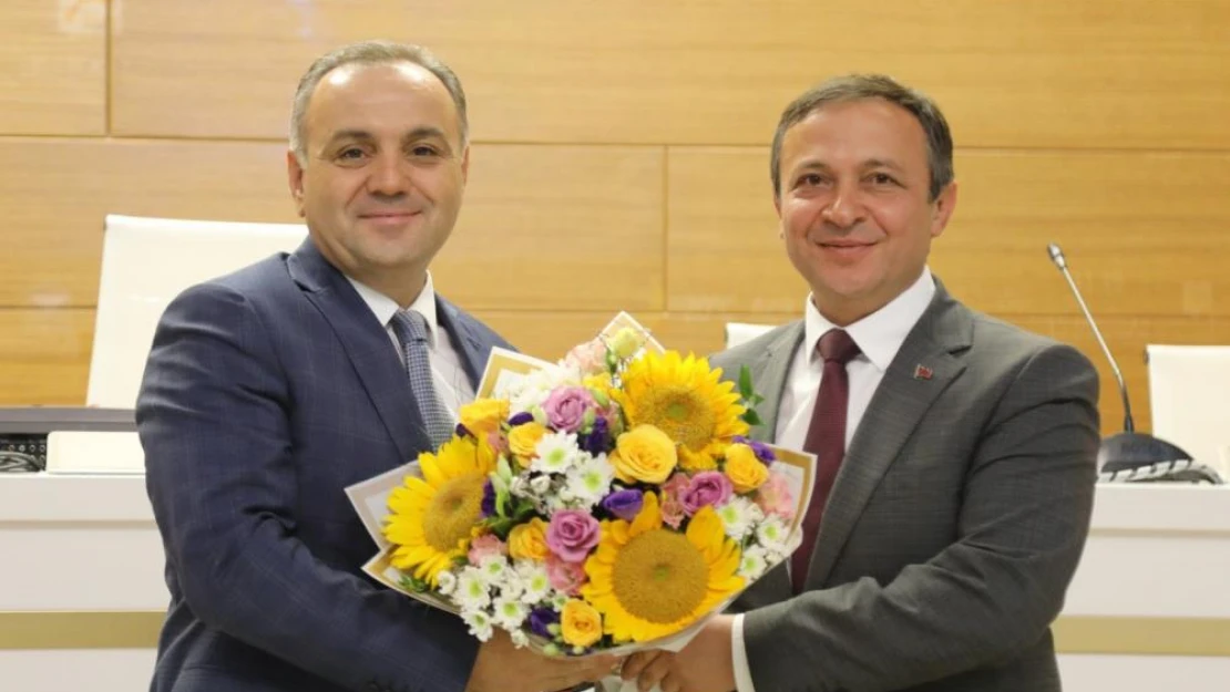 ERÜ'de devir teslim töreni