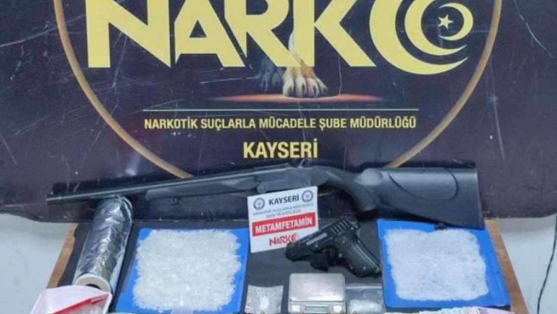 Evinde Hint keneviri yetiştiren şahıs gözaltına alındı