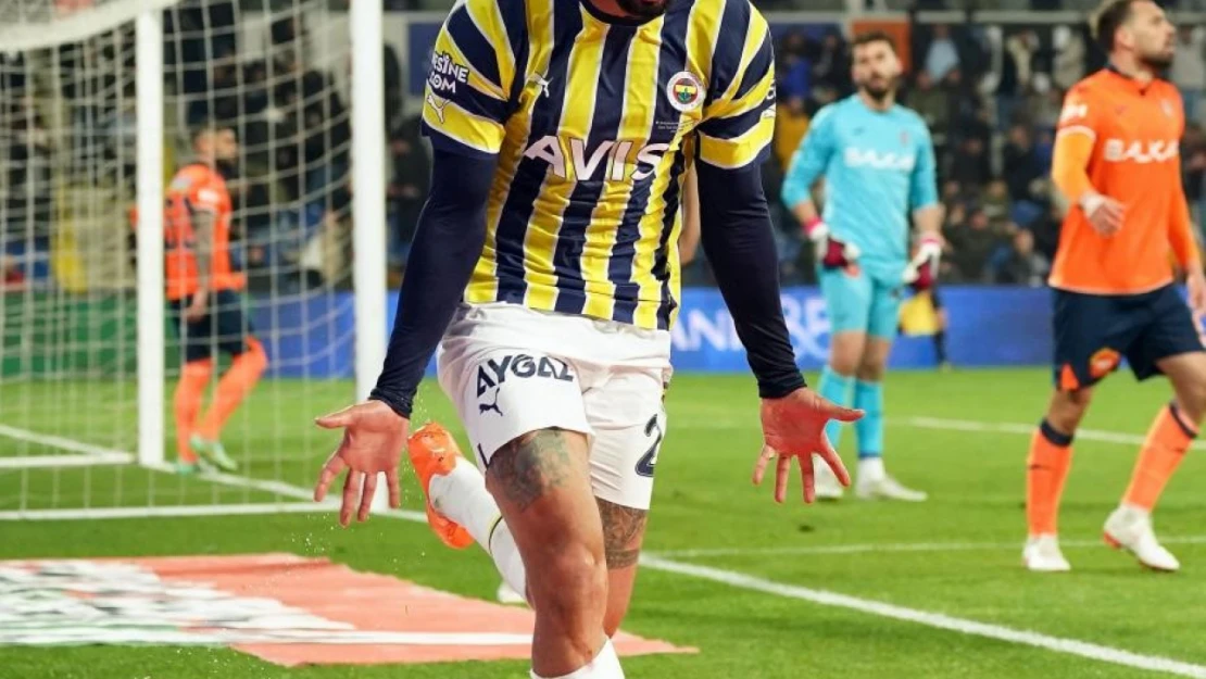 Fenerbahçe, Joao Pedro'yu Gremio'ya kiraladı