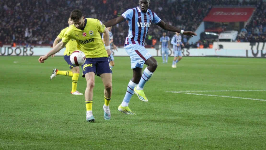 Fenerbahçe yenilmezlik serisini 19 maça çıkardı